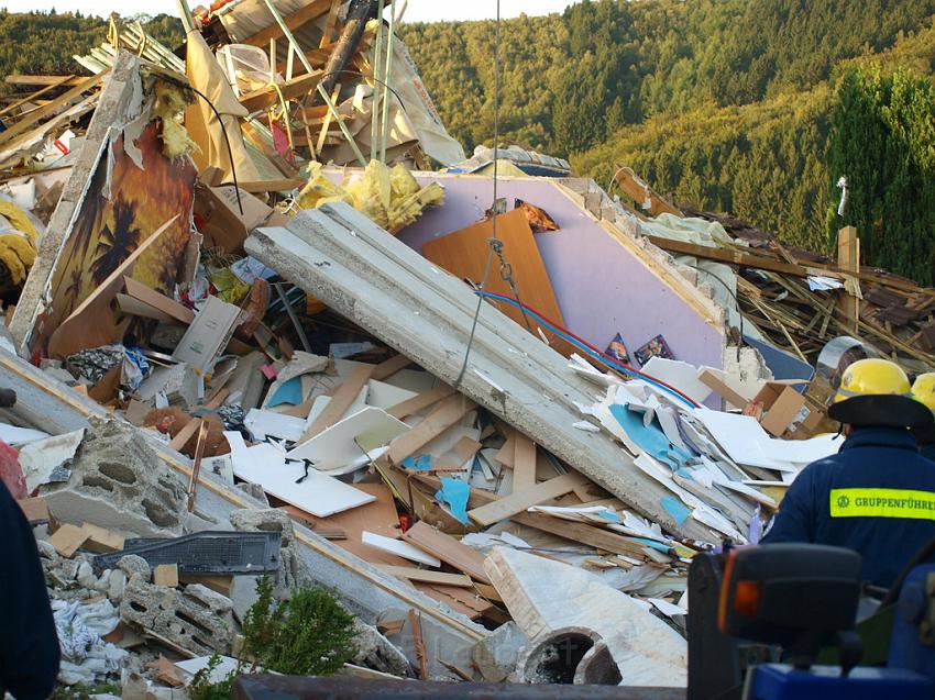 Haus explodiert Bergneustadt Pernze P254.JPG